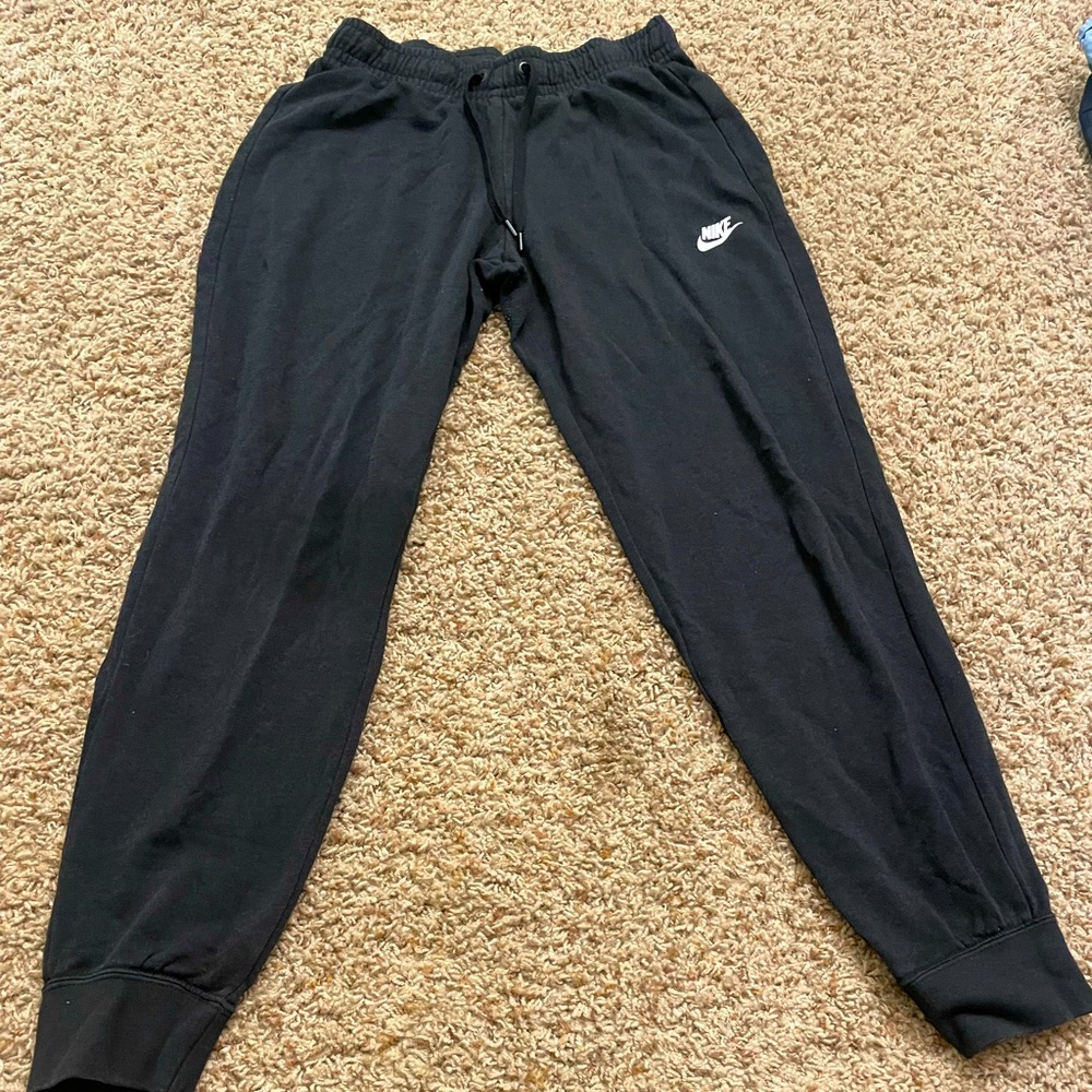 Nike Women’s Black Sweatpants